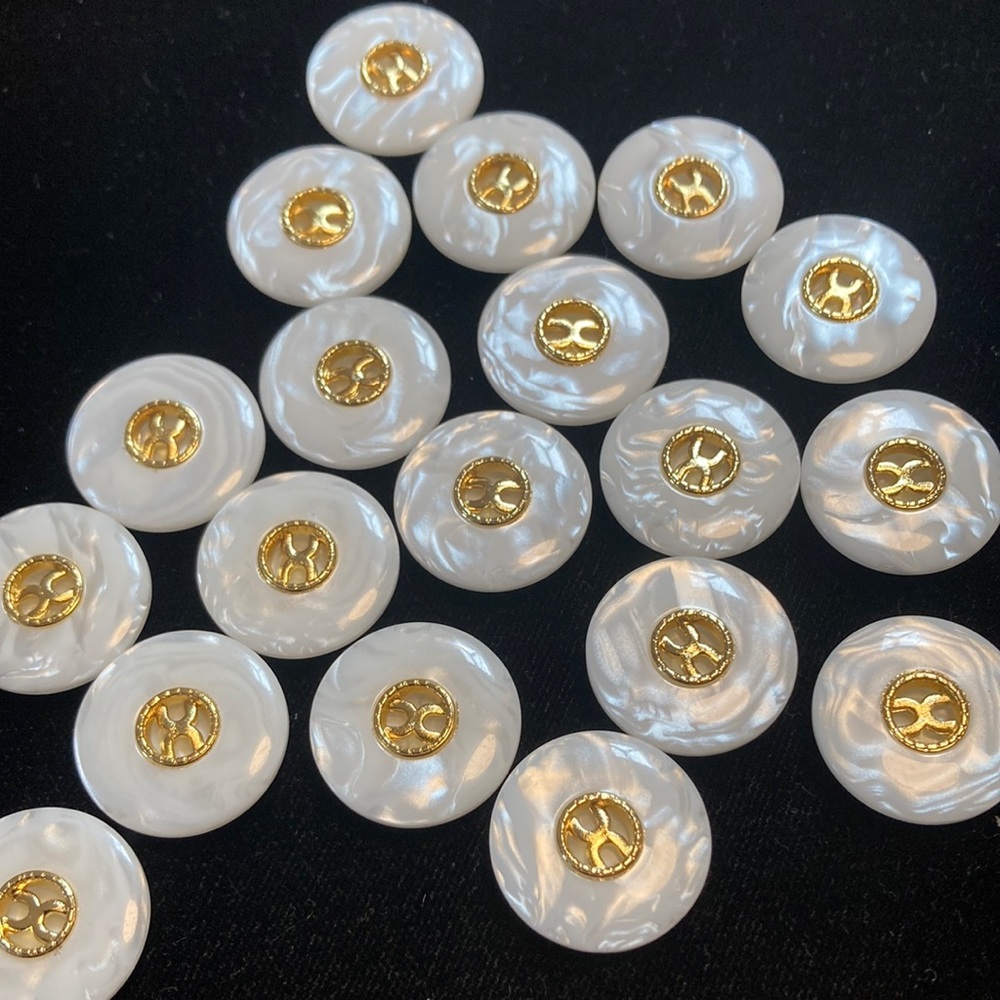 Nineteen Buttons